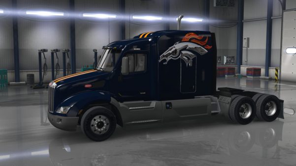 This is my first skin mod for the Peterbilt  Peterbilt 579 Denver Broncos Peterbilt 579 custom skin