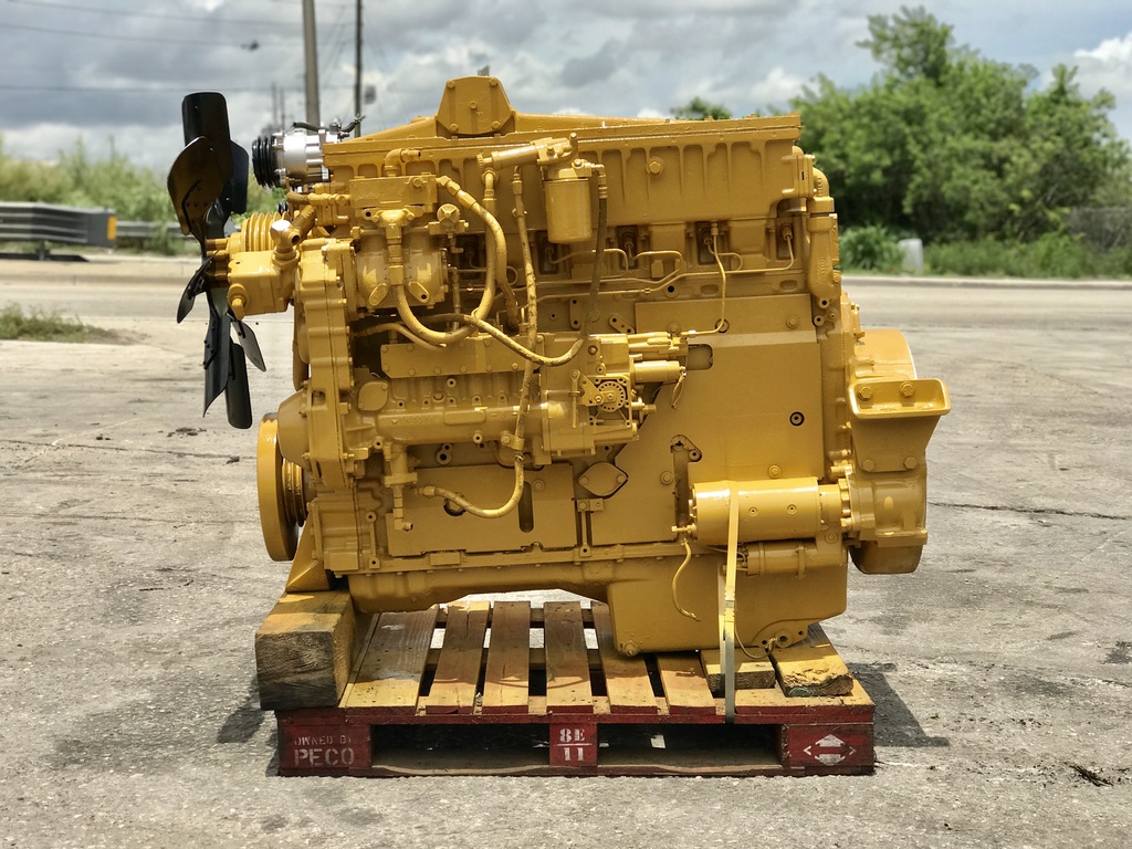 Cat engines. Двигатель Caterpillar 3406. ДВС 3406 Caterpillar. Катерпиллер с ДВС 3406. Caterpillar Cat 3406.